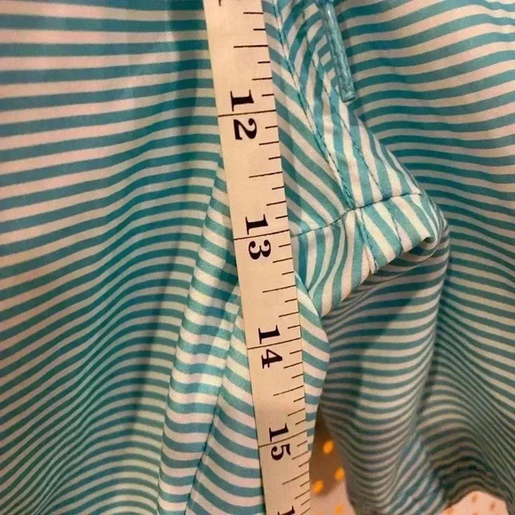 Vineyard Vines Swim Shorts - Picture 4 of 9